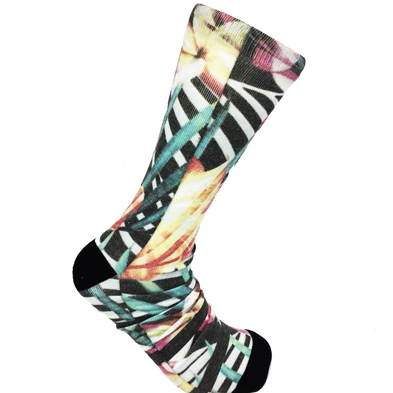 男式運動襪提花中襪NF18075