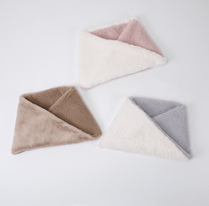 人造毛拼接圍脖